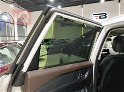 نيسان روج